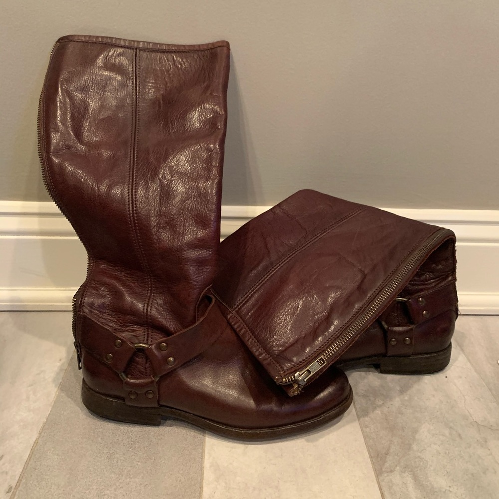 Brown Frye boots size 8
